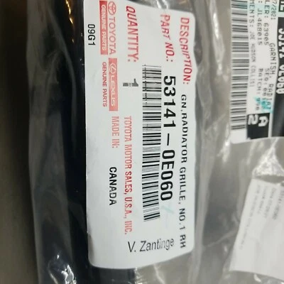 ✔ Cubierta de luz antiniebla lado derecho OEM 2016-2019 Lexus RX350 RX450H 53141-0E060 Foto 1 de 3