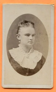 CDV Cincinnati, OH, Portrait of a Young Woman, by Rice, circa 1880s Backstamp - Picture 1 of 3