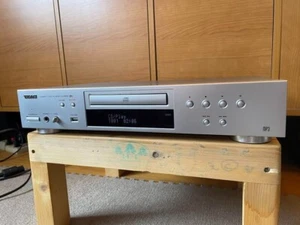 TEAC CD-P650 CD Compact Disc Player 250616 - Imagen 1 de 5