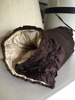 Antiguo manguito de tela eduardiana victoriano vintage marrón crudo pluma relleno Foto 1 de 4