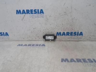 Centralina parcheggio assistito Renault Captur I H5, J5 0263014045 P18877898 - Immagine 1 di 3