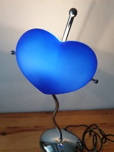 Tischleuchte Baby Heart Das blaue Herz Kabel mit Schalter für E14 Lampe / LED - Bild 1 von 6