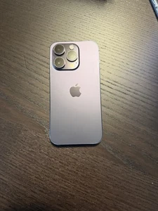 iPhone 14 Pro Unlocked 256gb Purple - Picture 1 of 6