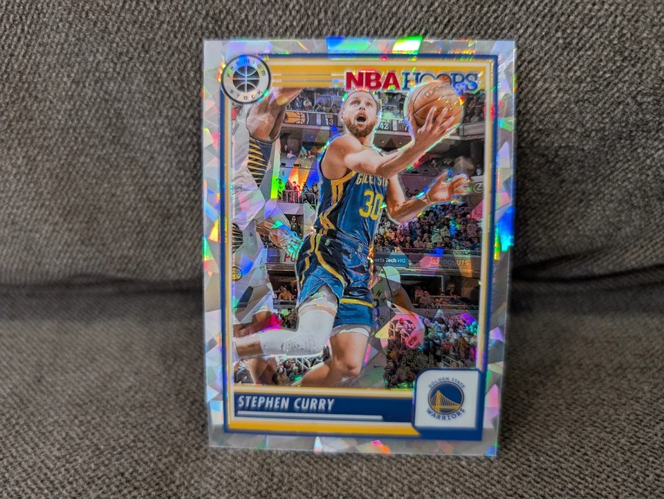 2023 Hoops Premium Stock Stephen Curry Silver Ice Prizm Refractor Warriors SP Foto 1 de 1