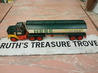 Luces de camión cisterna Hess 1977 faltan espejo retrovisor lateral del conductor vintage sin caja Foto 1 de 4