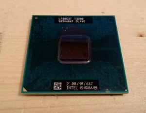 Processeur Intel Core 2 Duo Mobile T3200 / 2.00GHz 1Mo 667MHz / Socket P / SLAVG - Foto 1 di 1