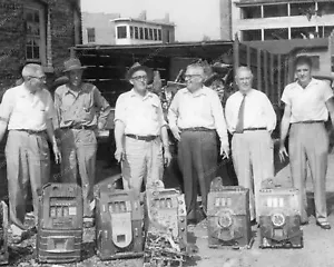 Police With Confiscated Slot Machines Vintage 8x10 Reprint Of Old Photo - Picture 1 of 1