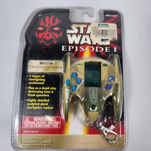 Vintage Star Wars Episode 1 Droid Fighter Attack Game Keychain Tiger Electronic - Picture 1 of 7