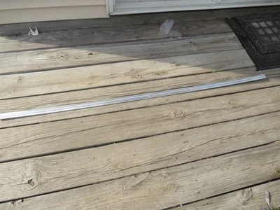 68 AMC AMERICAN RAMBLER ROGUE DRIVER TRASERO IZQUIERDO CARROCERÍA T MOLDURA Foto 1 de 4