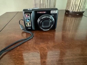 Samsung S85 5X Zoom Digitalkamera und Tasche - Bild 1 von 4