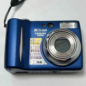 Nikon COOLPIX 5200 Digital Camera 5.1 MP Platinum Blue Used Tested - Picture 1 of 8