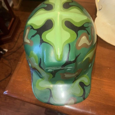 Hard Hat Umwa I Think It's New I Don't See The Place For Liner - Image 1 of 4