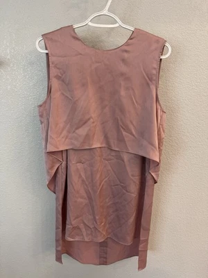 Blusa de seda rosa para mujer Foto 1 de 3