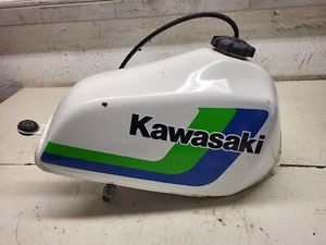 TANQUE DE COMBUSTIBLE KAWASAKI KE100 (8010) - Imagen 1 de 10
