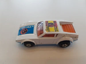 K-43: Matchbox Superfast: SF-8 De Tomaso Pantera bianco/blu - Foto 1 di 5