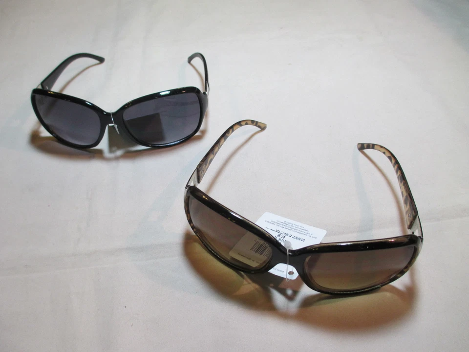 Gafas de sol para mujer Foster Grant "REVIVE" negras o marrones leopardo nuevas con etiquetas Foto 1 de 1