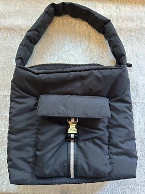 Tommy bahama Go Everywhere black shoulder cargo tote puffer large bag - Image 1 of 4