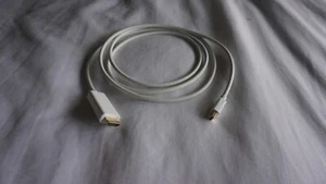 Mini Display Port to HDMI Adapter Cable Macbook Pro  2 metre cable - Picture 1 of 3
