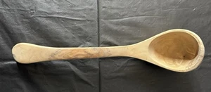 "Cuchara cucharón rústica de madera de olivo tallada a mano para servir cocina mediterránea" - Imagen 1 de 5