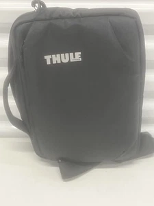 Thule Subterra Laptop Black Attache Briefcase 15.5 Great Shape Free Ship - Afbeelding 1 van 12