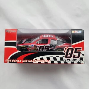 2005 Team Caliber California Speedway  1:64 Diecast - February 27 Race - Picture 1 of 6
