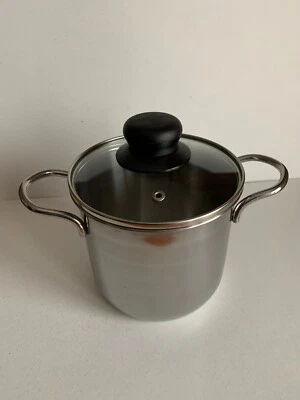 PENTOLA ACCIAIO INOX diametro 14 cm. con coperchio - Immagine 1 di 4