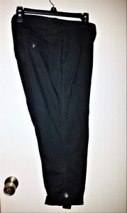 Pantalones de mezclilla Dkny para mujer negros corte bota, botones por puños, Petite 2, CAPRI 2P NUEVOS SIN ETIQUETAS - Imagen 1 de 6