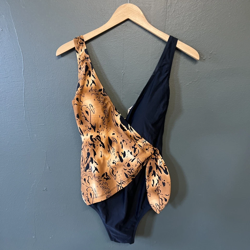 Traje de baño Shore Shapes 14 estampado traje de baño adelgazante para mujer Foto 1 de 3