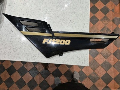 Panel lateral izquierdo Yamaha FJ1200 FJ 1200 3CV. ENVÍO GRATIS. Foto 1 de 2