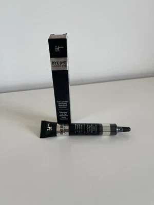 It Cosmetics Bye Bye Under Eye Concealer shade Warm Deep full size 8ml - Sealed - Image 1 of 2
