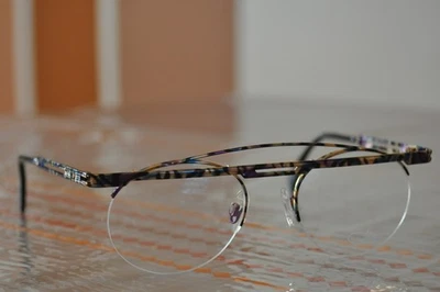 Cazal Brille - Neu-Spitzenmodell - Modell 748 - Farbe 418 - Gold & Marmor Lila - Bild 1 von 2