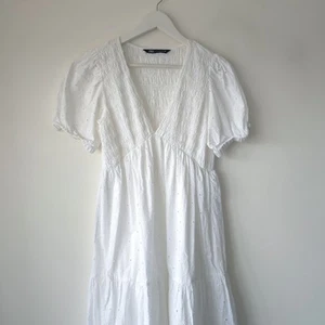 Zara Embroidered Broderie Anglaise Puff Sleeve White Midi Dress M Medium 10 12 - Picture 1 of 7