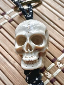 Skull Keychain Made From Mammoth Bone - Picture 1 of 4