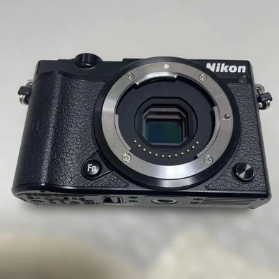 Nikon 1 J5 Mirrorless Camera Body Wi-Fi LCD Screen Mode Dial Tested Used - Image 1 of 4