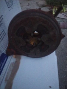 RIDGID NO. 65-R 1"- 2" Pipe Threader Rigid Ratcheting Die Cutter 65R No Handle - Picture 1 of 3