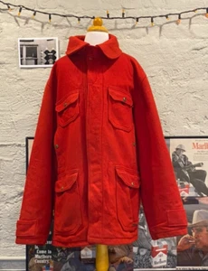 VTG Woolrich Jacket Mens Large 40 Red Hunting Chore Mackinaw Cruiser Barn Coat - Picture 1 of 16