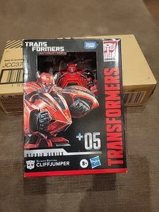 Transformers Gamer Edition Studio Series War For Cybertron 05 Cliffjumper - Picture 1 of 17