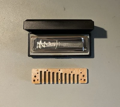 Suzuki Manji M-20 Harmonica Key Of Low F - Image 1 of 3