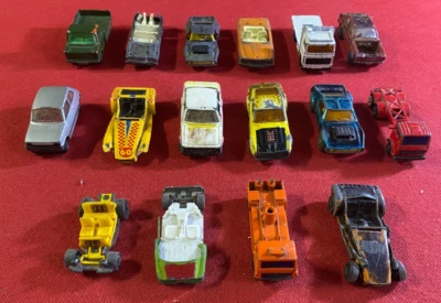 MATCHBOX Lotto 16 Auto Camion MERCEDES RENAULT HOT ROCKER MERCURY LOTUS TRANSIT - Immagine 1 di 3