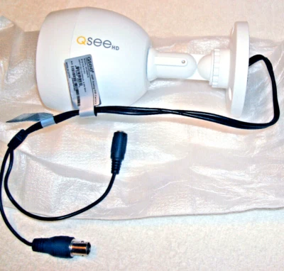 Q-See QCA8081B 4MP Analog HD Security Camera w/ PIR Technology + 60 ft. Cable - Image 1 of 4