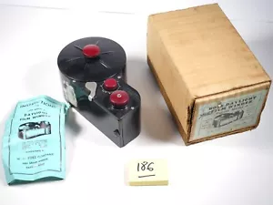 W.W. Boes DeLuxe Model A Daylight Film Winder Dayton Ohio 100' - Picture 1 of 12