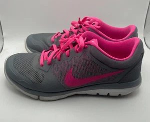 Nike Flex Run Women's Size 7 Gray Pink Running Athletic Shoes 709021-009 - Picture 1 of 7