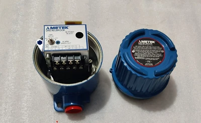 AMETEK DREXELBROOK MODEL NUMBER 285-0001-042 - Image 1 of 4