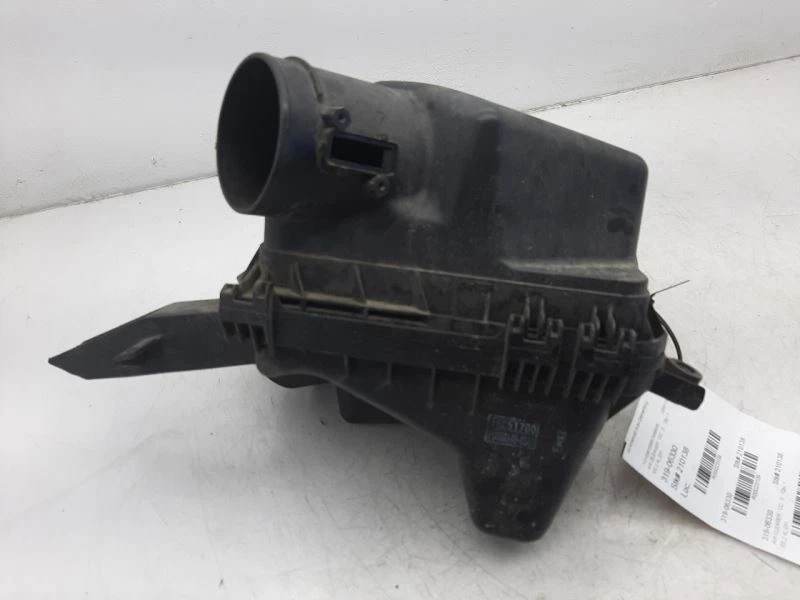 Purificador de aire 2,2 L sin emisiones de California 05-08 Chevrolet Cobalt 15229301 Foto 1 de 4