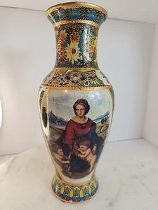 Jarrón de porcelana vintage estilo Virgen y Niño Rafael religioso 8,5" pintura a mano - Imagen 1 de 13