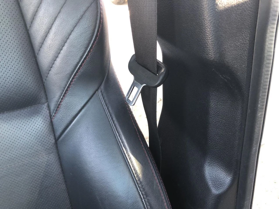 2015-2021 SUBARU WRX Seat Belt Retractor Left Front Driver Black          928417 - Image 1 of 1