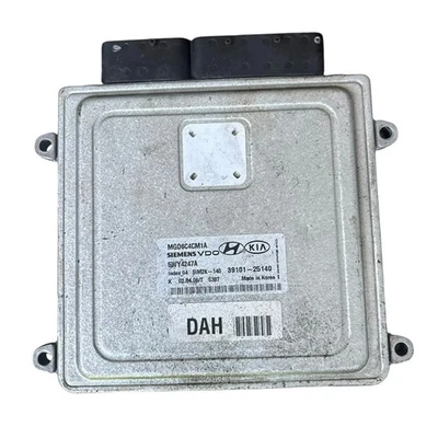 2006 Kia Optima Motor Módulo de Controle de Computador Unidade ECM ECU 39101-25140 2.4L FABRICANTE DE EQUIPAMENTO ORIGINAL - Imagem 1 de 3