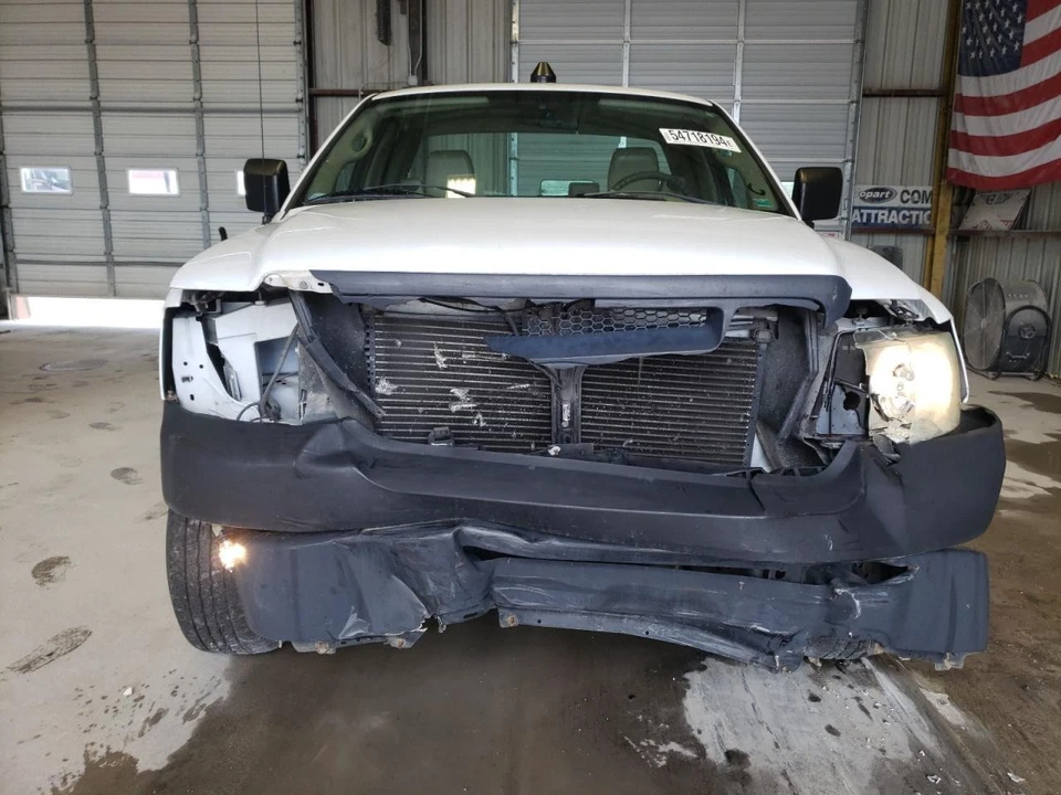 Conjunto de filtro de aire usado se adapta a: camioneta Ford F150 2008 6-255 4,2 grado A Foto 1 de 4