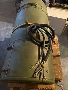 Stromaggregat Bundeswehr Wechselstrom von Piller - Bild 1 von 8