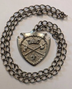 Colgante Real del Renacimiento Renacimiento - Escudo de Armas - Cresta Familiar - Larping - Bonito - Imagen 1 de 7